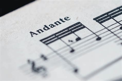 What Is Andante in Music: A Detailed Exploration of Its Essence and Expressions